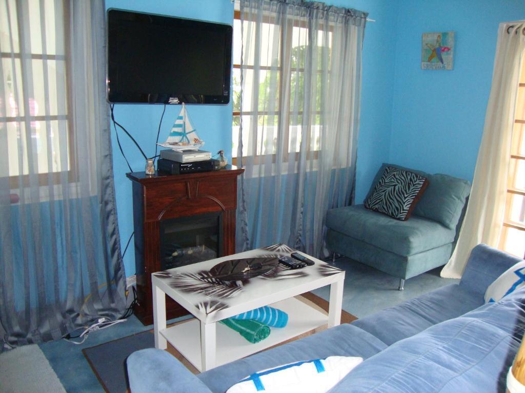 By The Sea Vacation Home And Villa ปอร์ตอันโตนิโอ ห้อง รูปภาพ