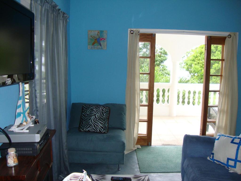 By The Sea Vacation Home And Villa ปอร์ตอันโตนิโอ ห้อง รูปภาพ